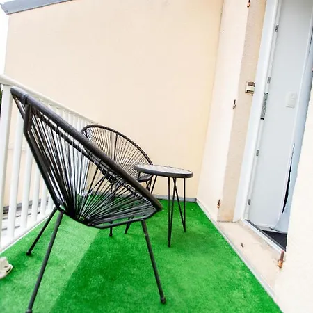 Apartament Le Repere - Acces Libre - Terrasse - Netflix