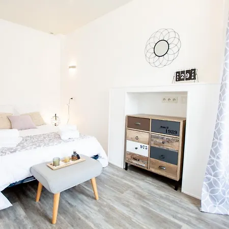 Apartament Le Repere - Acces Libre - Terrasse - Netflix Tourlaville